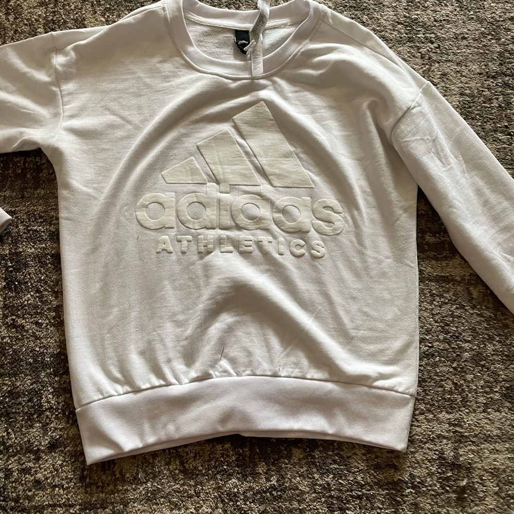 Adidas crew neck never worn